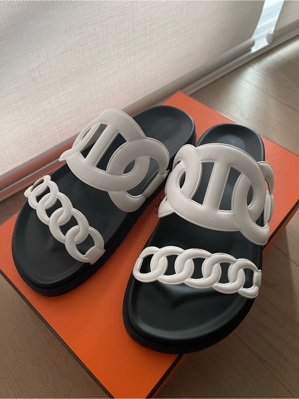 Hermes White and Black Chain Strap Slide Sandals